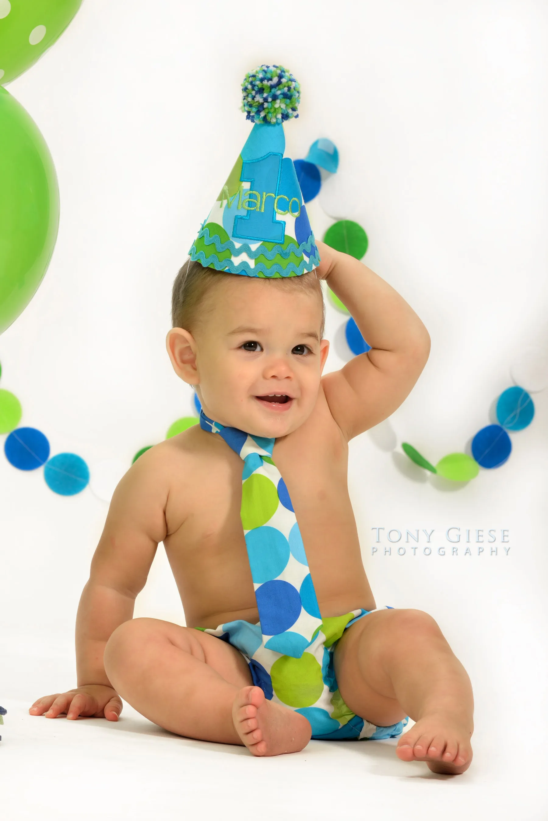 First year birthday photography by Tony Giese Photography